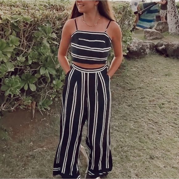 Navy Blue and White Striped Two-Piece Jumpsuit - Picture 6 of 6